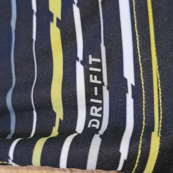 Nike Dri-Fit Tee - Picture 2 of 4